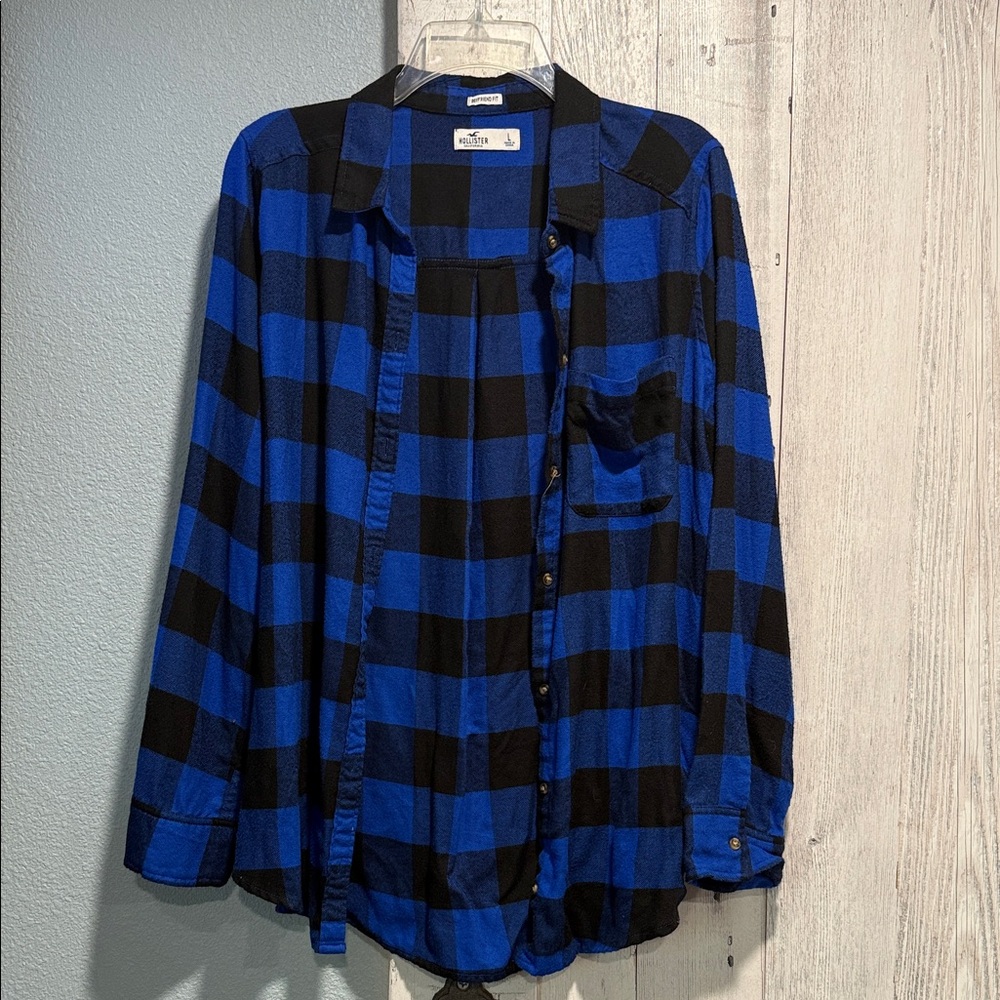 Hollister women's Blue and Black Plaid Shirt